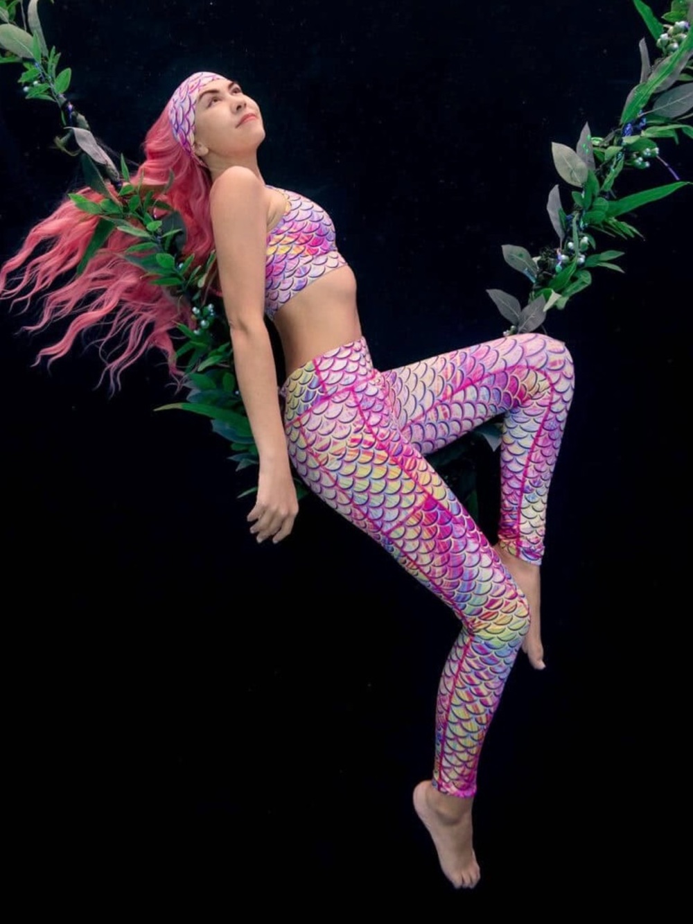 Spacefish Army Scuba Eco-Friendly Psychedelic Mermaid Contour Leggings Small NWT